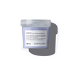 Acondicionador LOVE Smoothing de Davines 250ml para controlar el encrespamiento y suavizar el cabello rebelde